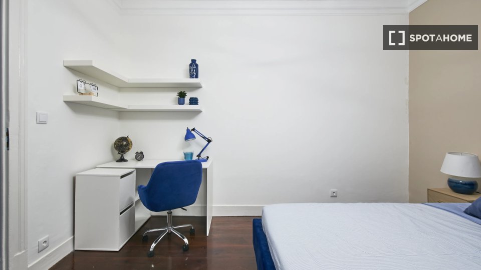 Double room Lisbon, 7 beds — photo 11