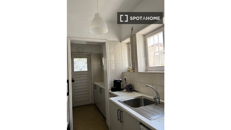 Double room Porto, 11 beds, 380m² — photo 11
