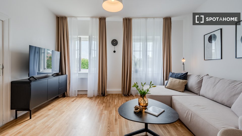 Apartment Berlin, 2 beds, 55m² — photo 28