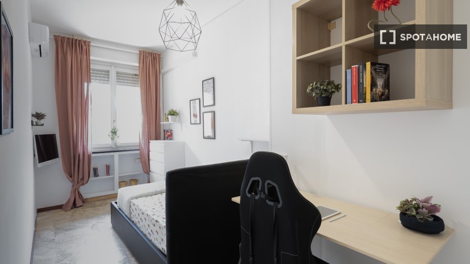 Double room Milan, 7 beds, 150m² — photo 8