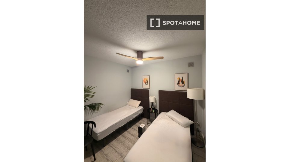 Apartment Madrid, 2 beds, 90m² — photo 8