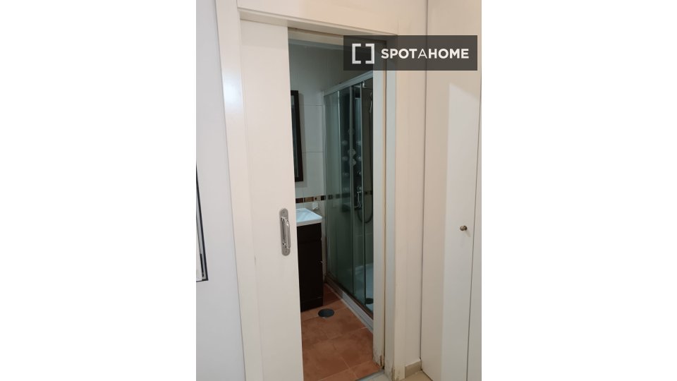 Apartment Madrid, 1 bed — photo 15