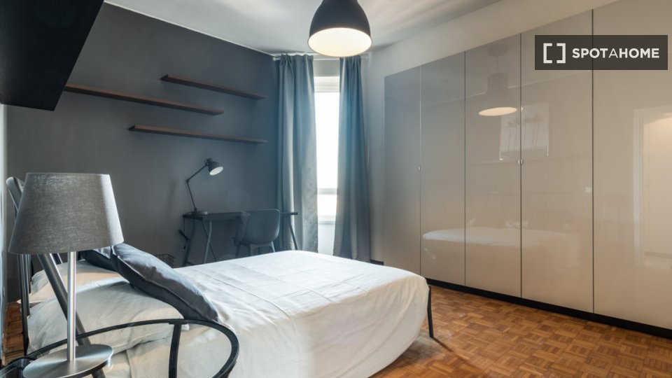 Double room Milan, 5 beds, 121m² — photo 9
