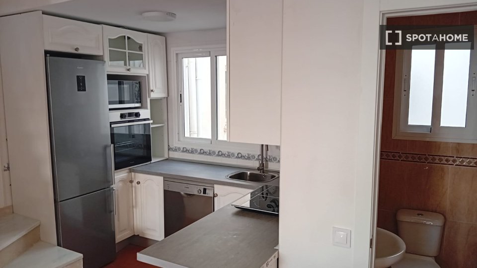 Apartment Almeria, 2 beds — photo 11