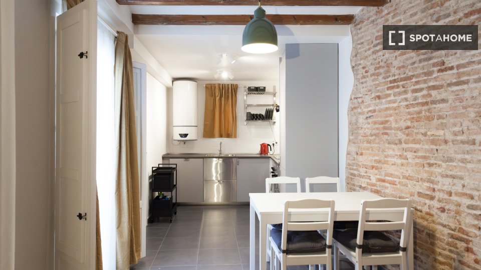 Apartment Barcelona, 3 beds, 85m² — photo 7