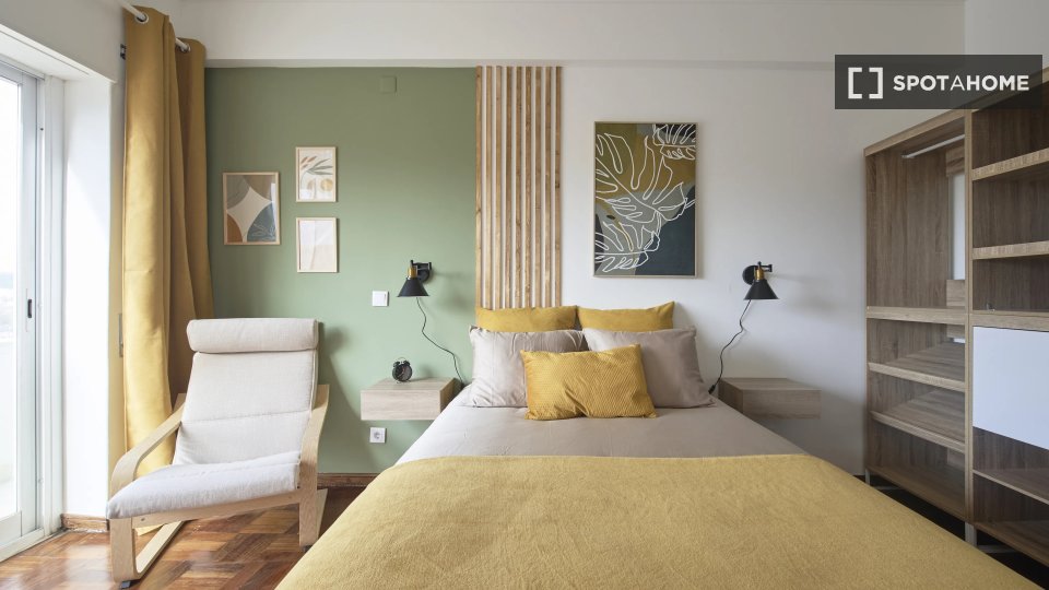 Double room Lisbon, 7 beds — photo 12
