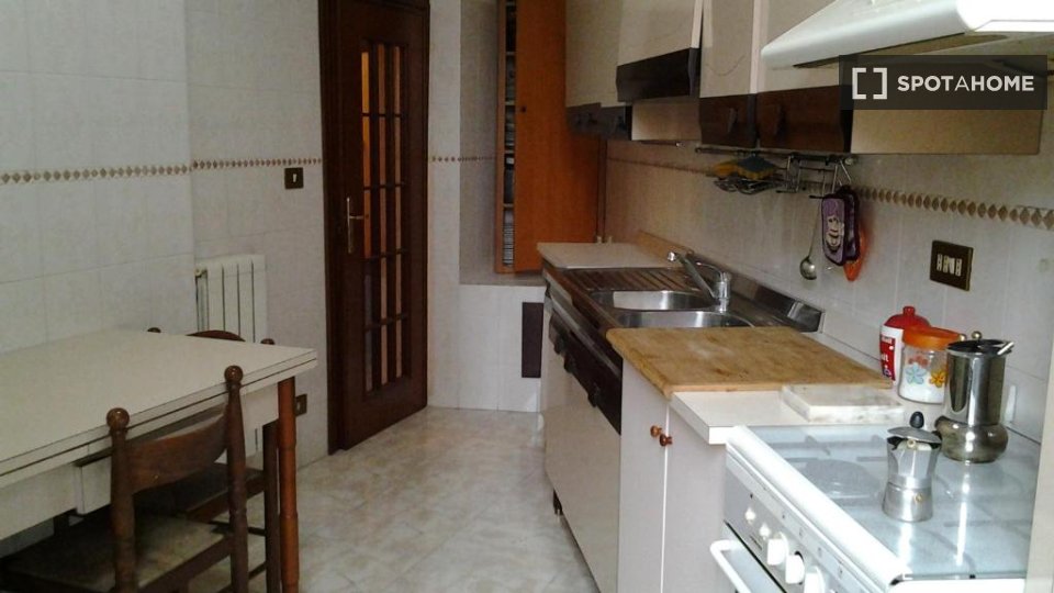 Apartment Rome, 2 beds — photo 18