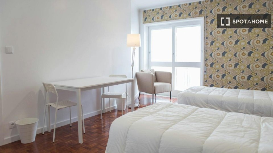 Double room Porto, 14 beds — photo 12