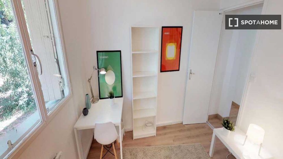 Double room Montpellier, 5 beds, 90m² — photo 28