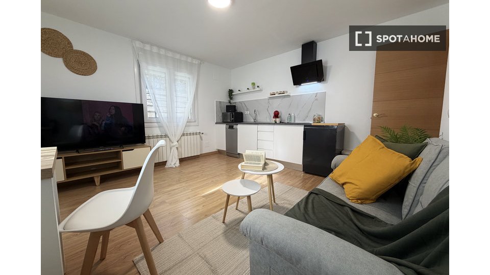 Apartment Madrid, 1 bed, 52m² — photo 4