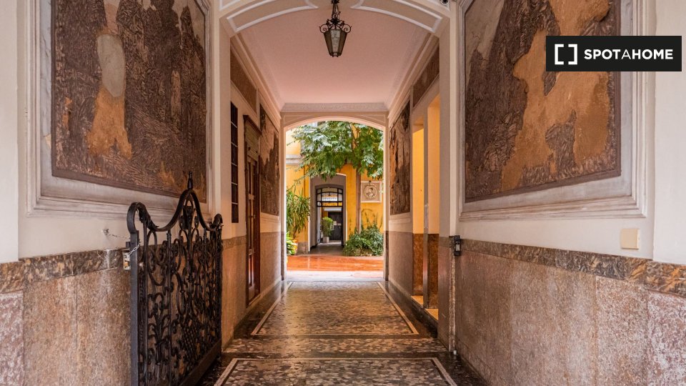 Apartment Milan, 1 bed, 50m² — photo 19