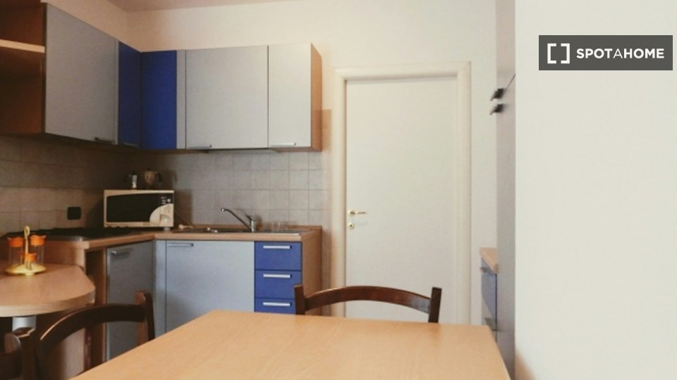 Double room Trento, 3 beds — photo 13