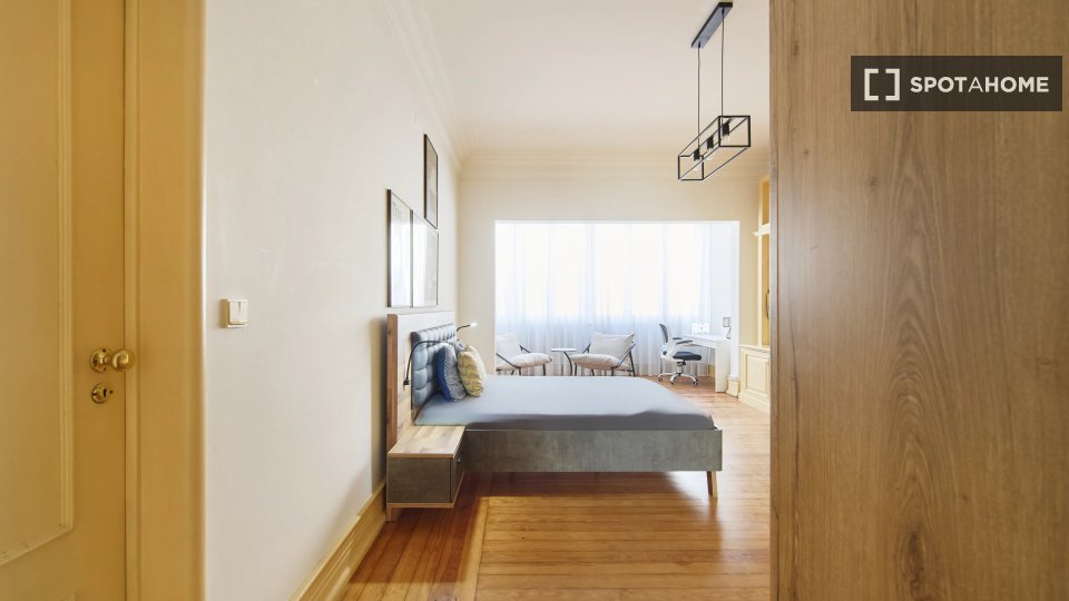 Double room Lisbon, 9 beds — photo 3