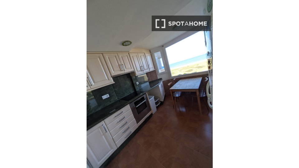 Apartment Valencia, 5 beds, 165m² — photo 30
