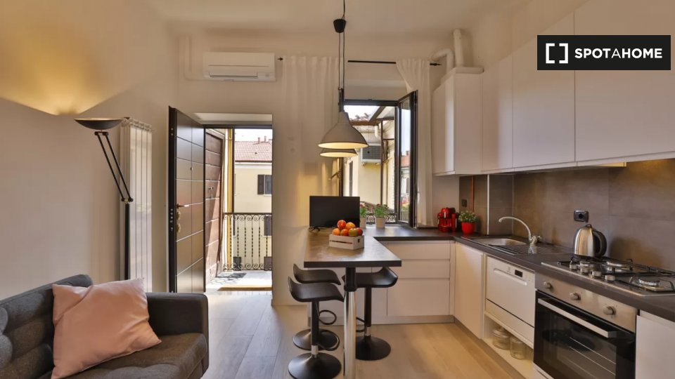 Apartment Milan, 1 bed, 36m² — photo 8