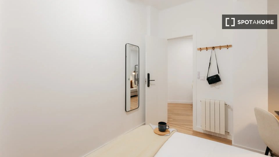 Double room Valencia, 4 beds — photo 9