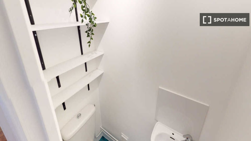 Double room Paris, 4 beds, 70m² — photo 5