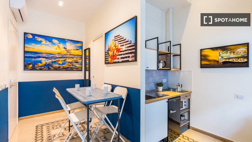 Apartment mono Naples — photo 11