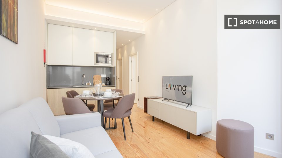 Apartment Porto, 1 bed, 52m² — photo 9