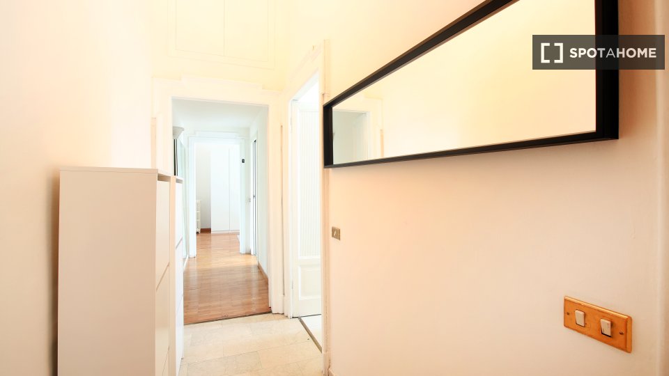 Double room Milan, 8 beds, 190m² — photo 13