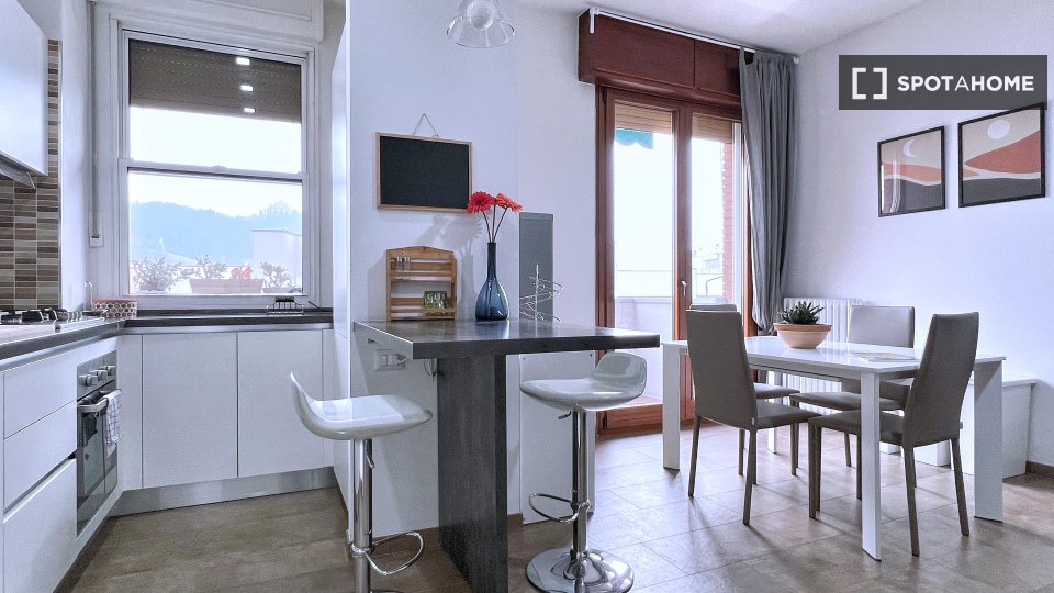 Apartment Bologna, 2 beds, 90m² — photo 1