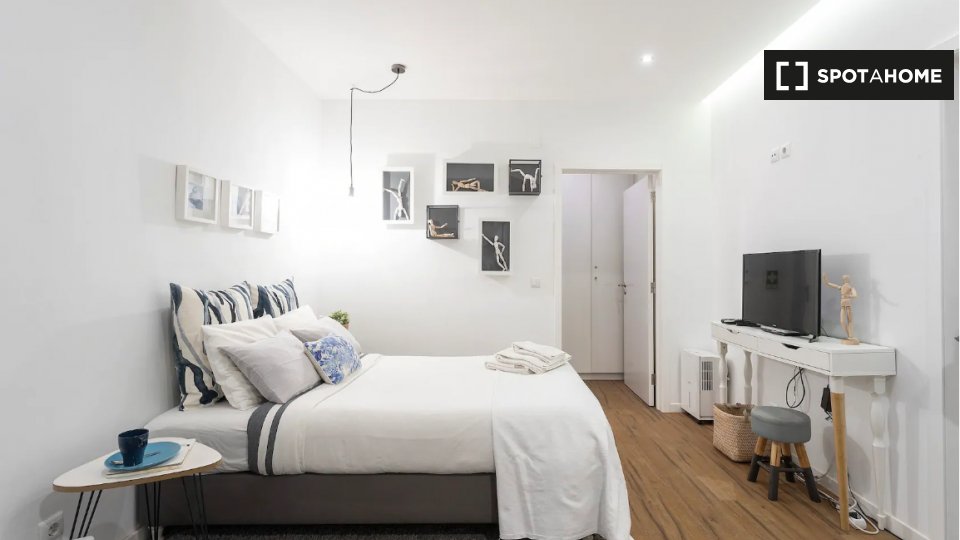 Apartment mono Lisbon, 50m² — photo 13