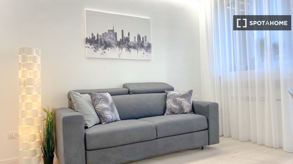 Apartment Milan, 1 bed, 45m² — photo 17