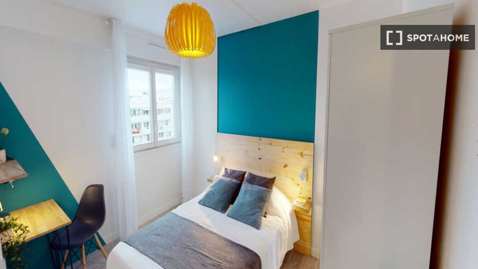 Double room Paris, 4 beds, 80m² — photo 2