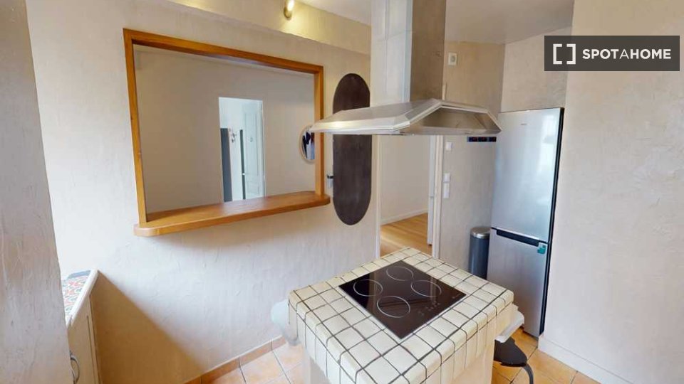 Double room Paris, 7 beds, 150m² — photo 4
