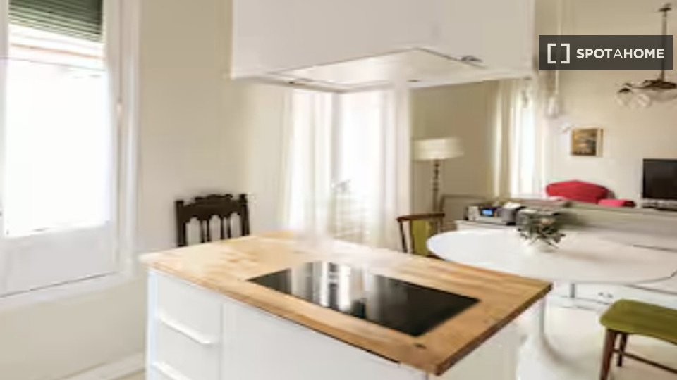 Apartment Madrid, 1 bed, 55m² — photo 15