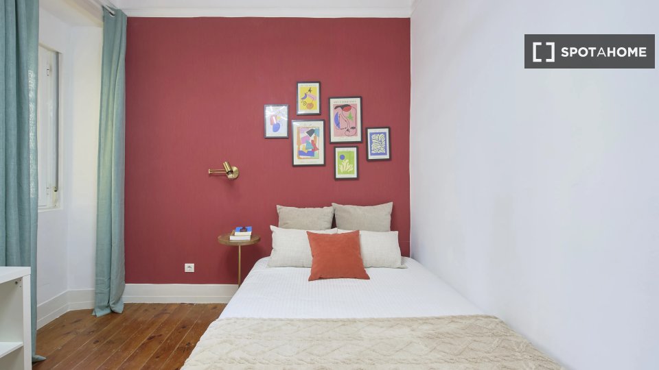Double room Lisbon, 6 beds — photo 2