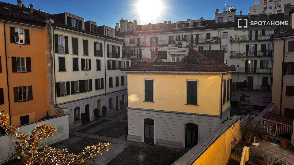 Apartment Milan, 1 bed, 45m² — photo 2