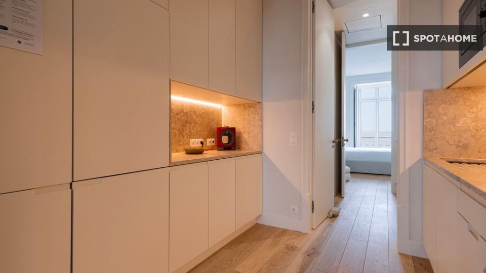 Apartment Lisbon, 2 beds — photo 6