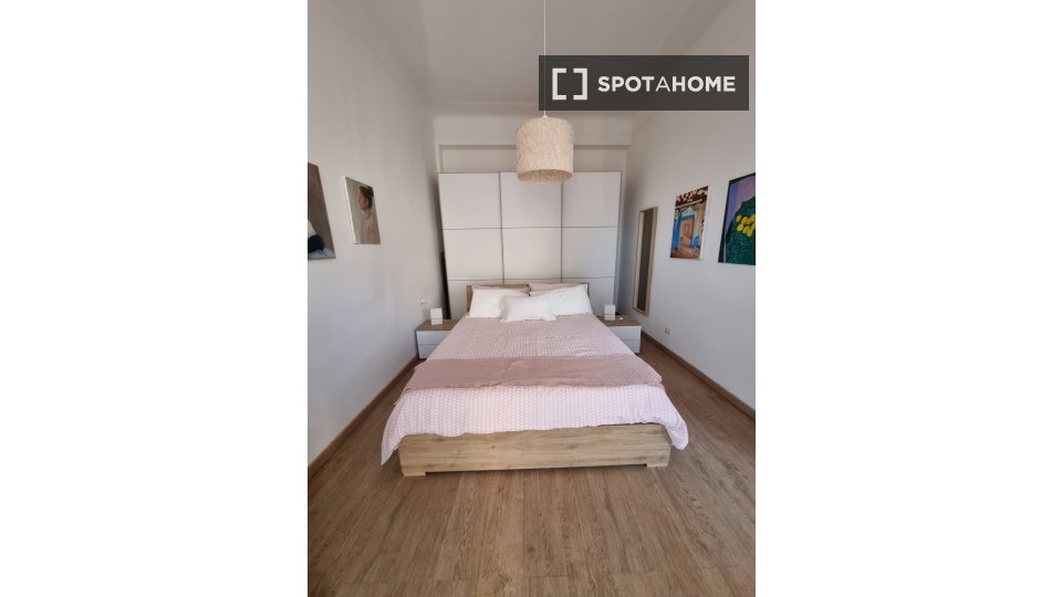 Apartment Milan, 1 bed, 42m² — photo 2