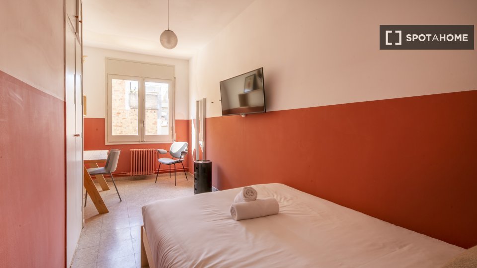Double room Barcelona, 14 beds — photo 19
