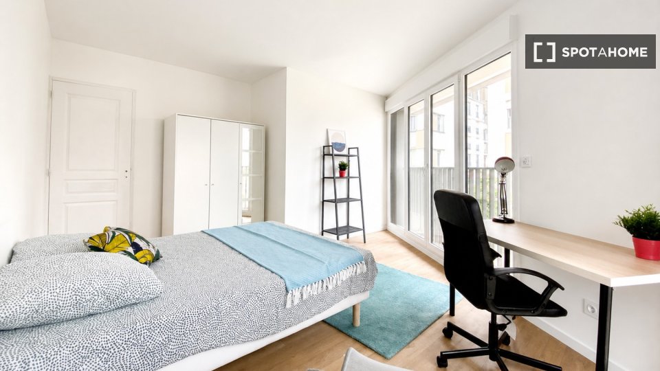 Chambre double Paris, 4 chambres — photo 36