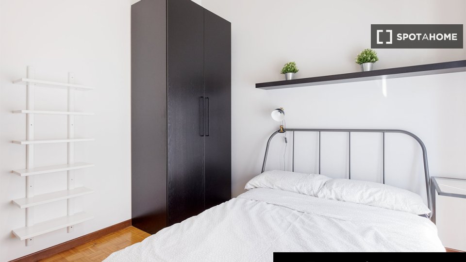 Double room Milan, 6 beds — photo 19