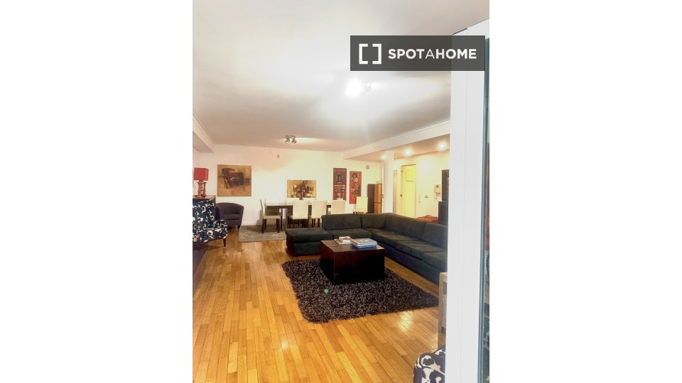 Apartment Lisbon, 3 beds, 160m² — photo 4