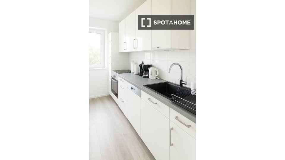 Double room Munich, 4 beds — photo 10