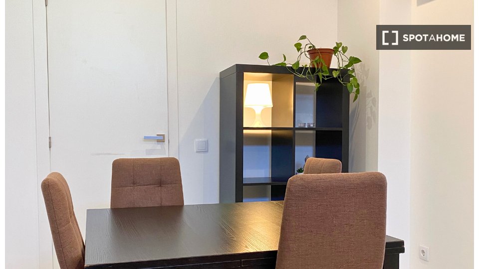 Apartment Porto, 2 beds, 66m² — photo 13