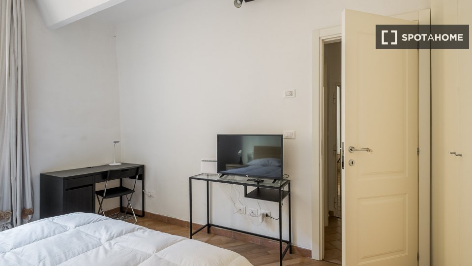 Apartment Bologna, 1 bed — photo 11