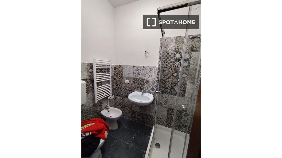 Double room Bologna, 8 beds, 150m² — photo 15
