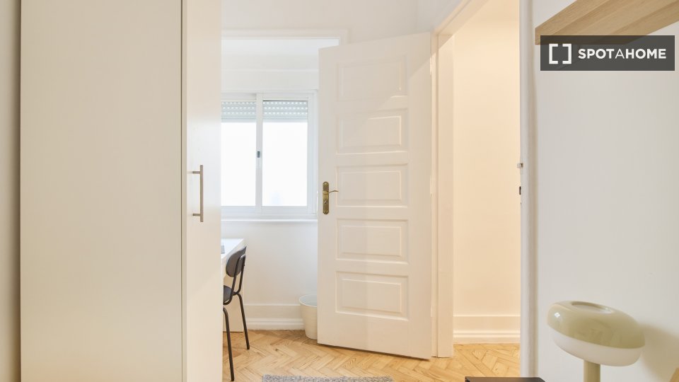 Double room Lisbon, 10 beds — photo 6