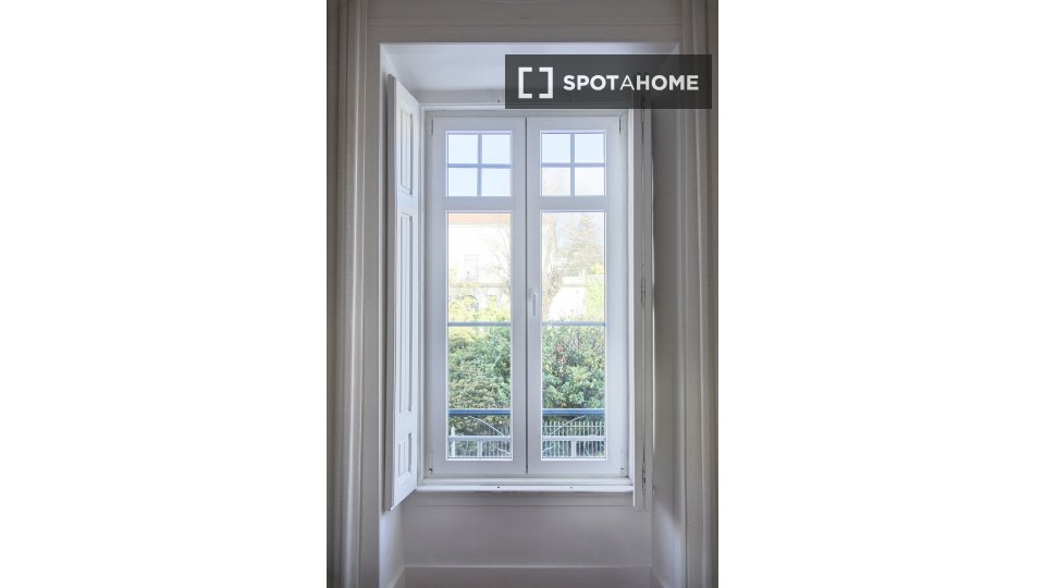 Double room Lisbon, 7 beds — photo 9
