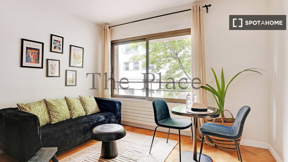 Apartment mono Paris, 30m² — photo 1