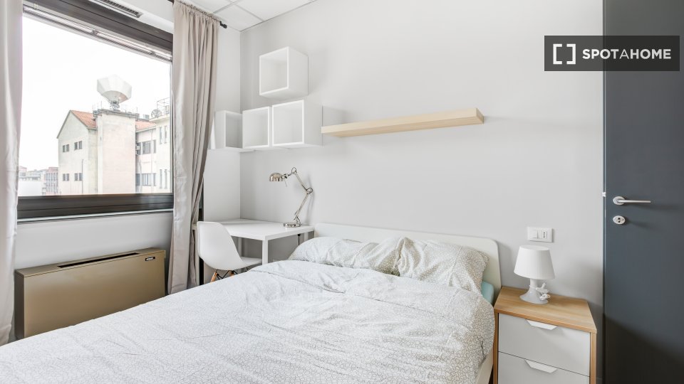 Double room Milan, 7 beds, 168m² — photo 11
