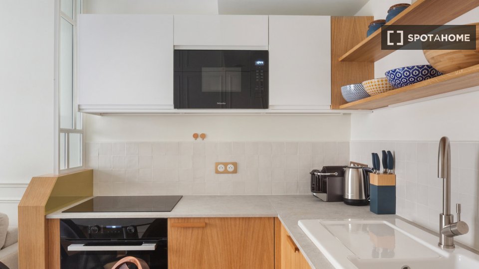 Apartment Paris, 1 bed, 33m² — photo 3