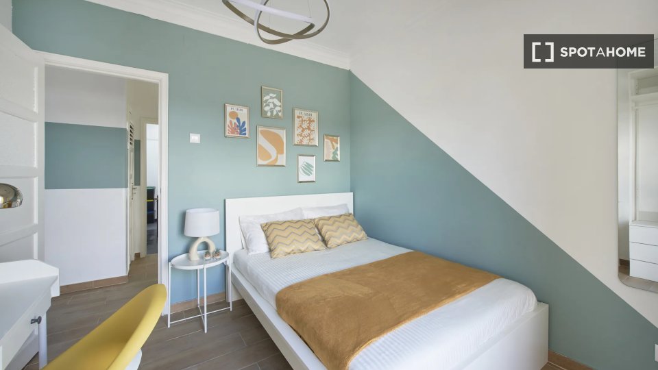 Double room Lisbon, 4 beds — photo 2