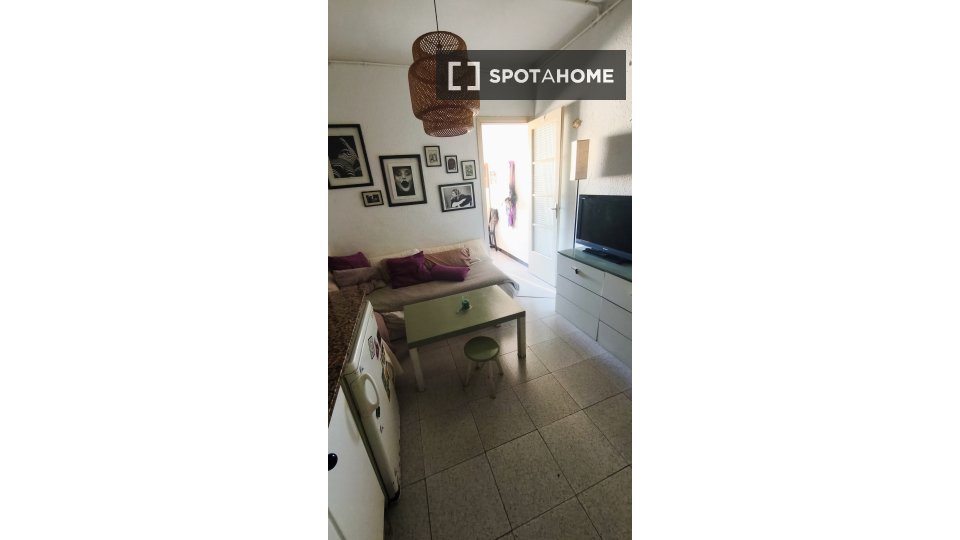 Apartment mono Barcelona, 50m² — photo 1