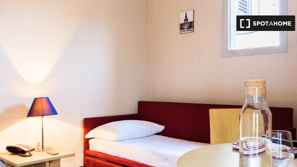 Apartment mono Milan, 14m² — photo 4
